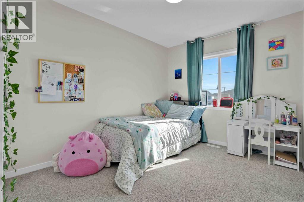 143 Dawson Wharf Rise Property Photo 38