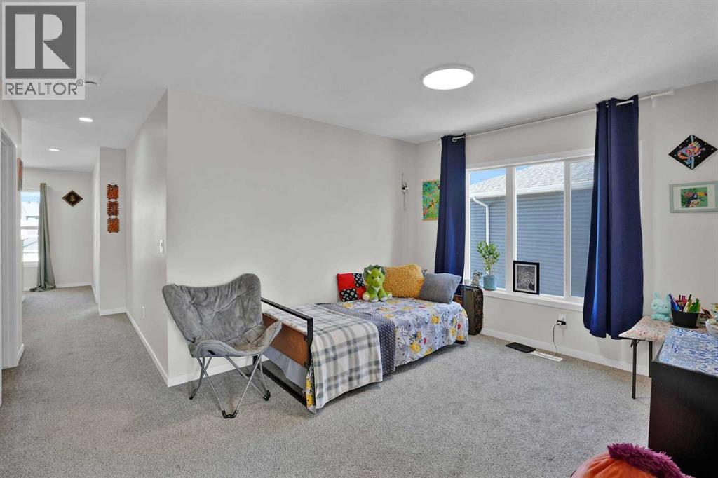 143 Dawson Wharf Rise Property Photo 40