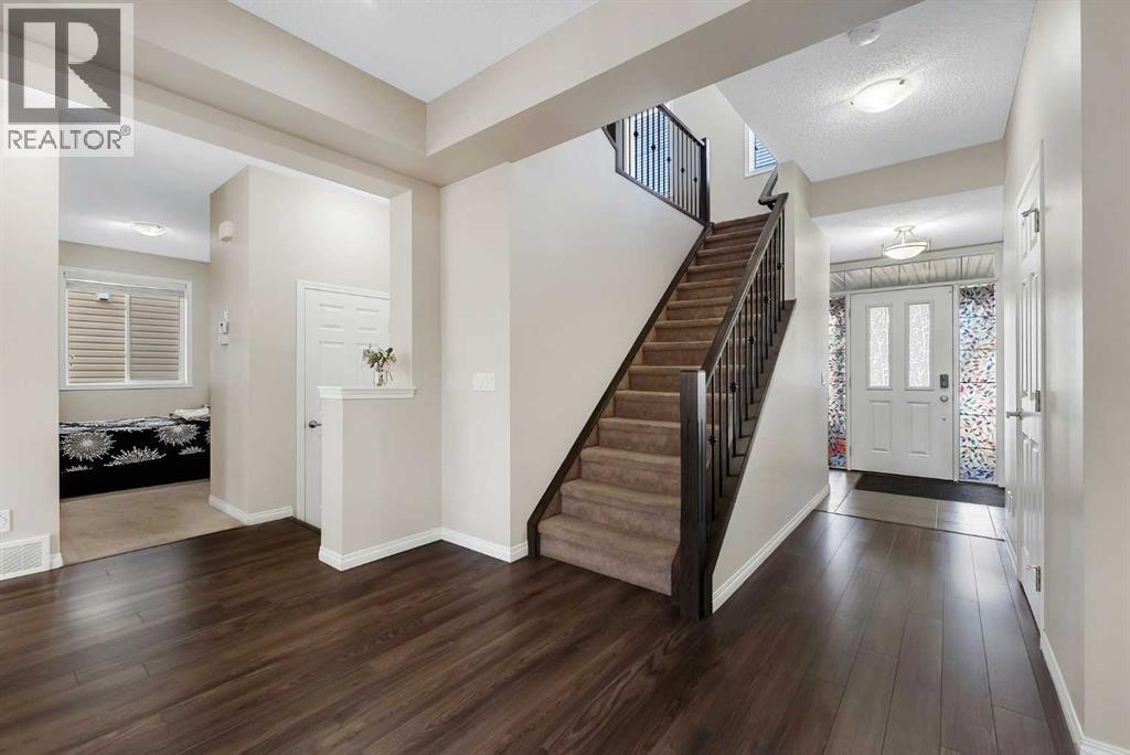 146 Windwood Grove Sw Property Photo 8