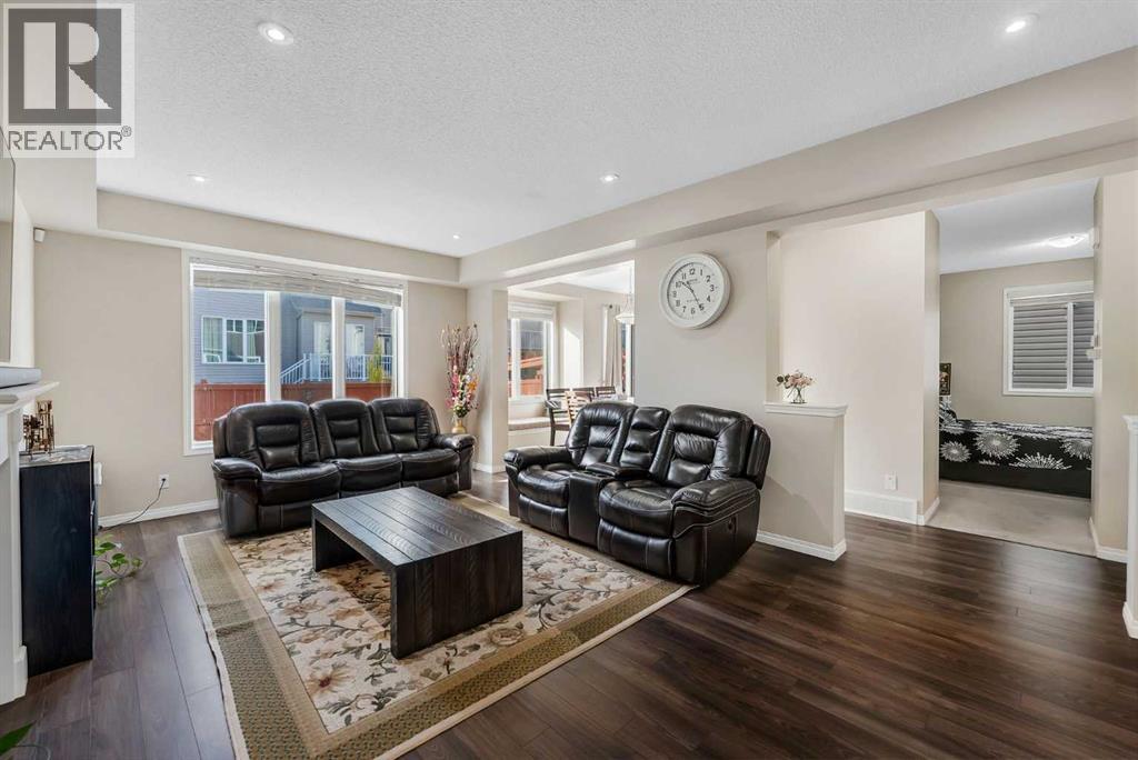 146 Windwood Grove Sw Property Photo 10