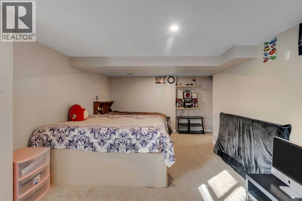 146 Windwood Grove Sw Property Photo 32