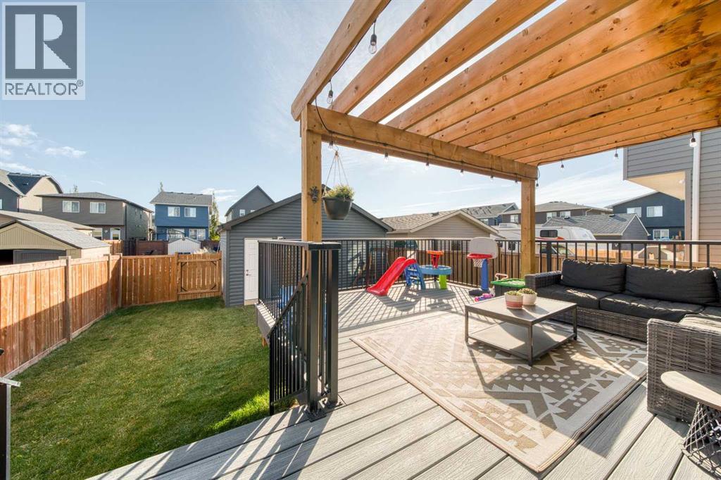 292 Chinook Gate Close Sw Property Photo 41
