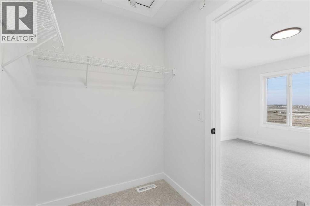 474 Hotchkiss Manor Se Property Photo 32