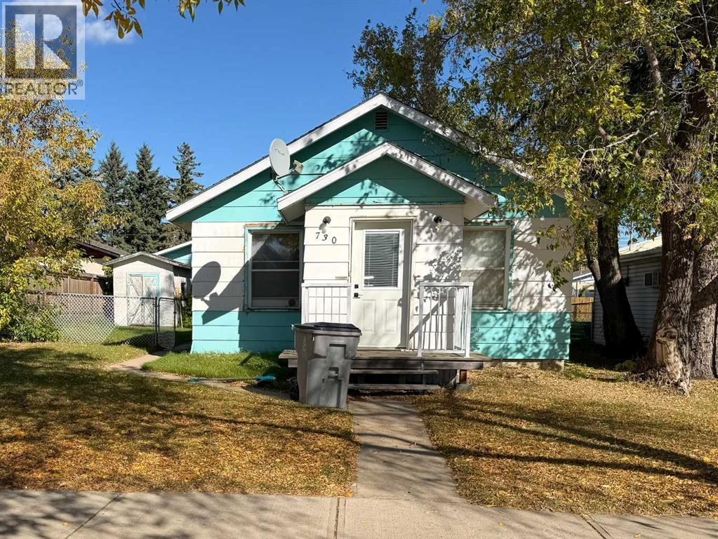 730 6 Avenue Photo de la propriété 1