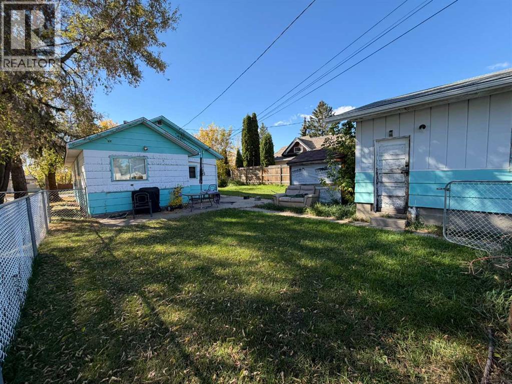 730 6 Avenue Property Photo 15