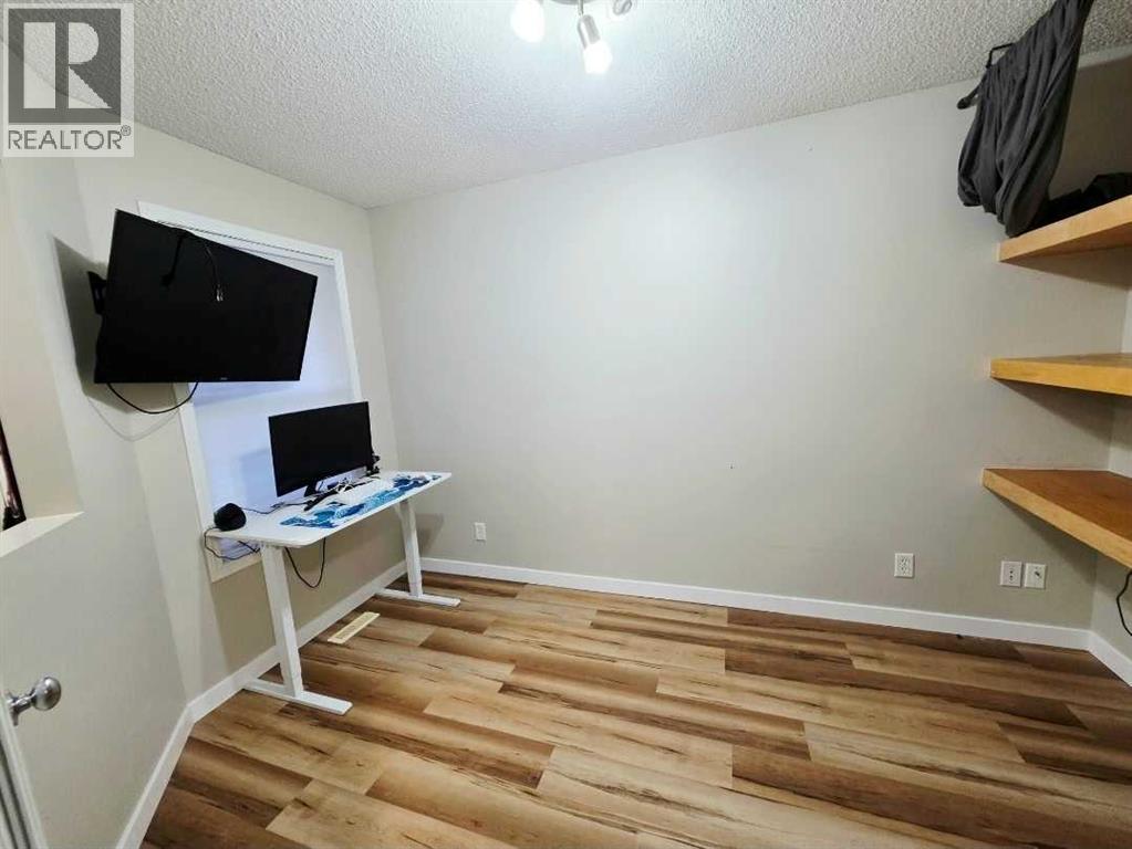 154 Canals Circle Sw Property Photo 4