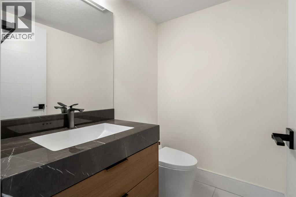 3642 85 Street Sw Property Photo 47