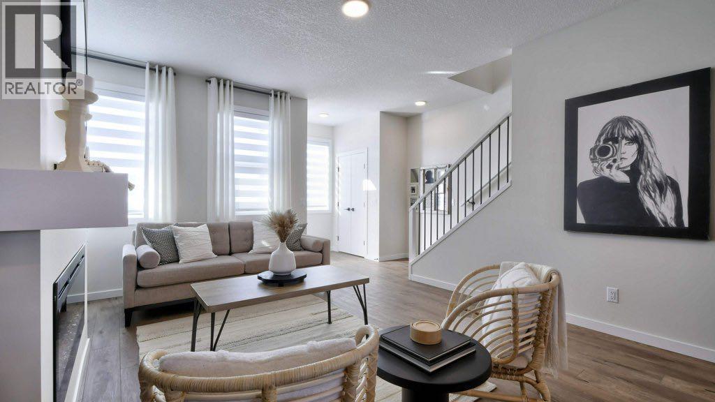702 Wolf Willow Boulevard Se Property Photo 11