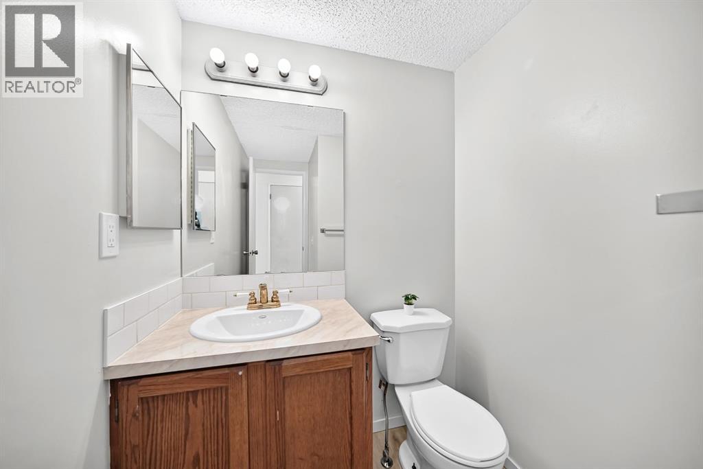 52 Templegreen Bay Ne Property Photo 18