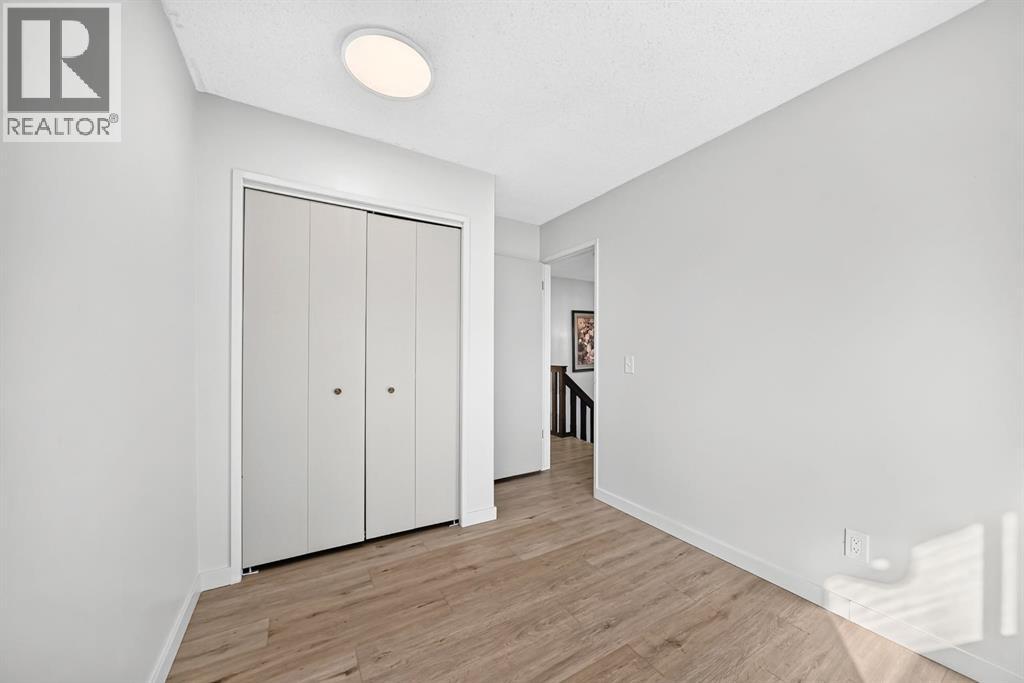 52 Templegreen Bay Ne Property Photo 26