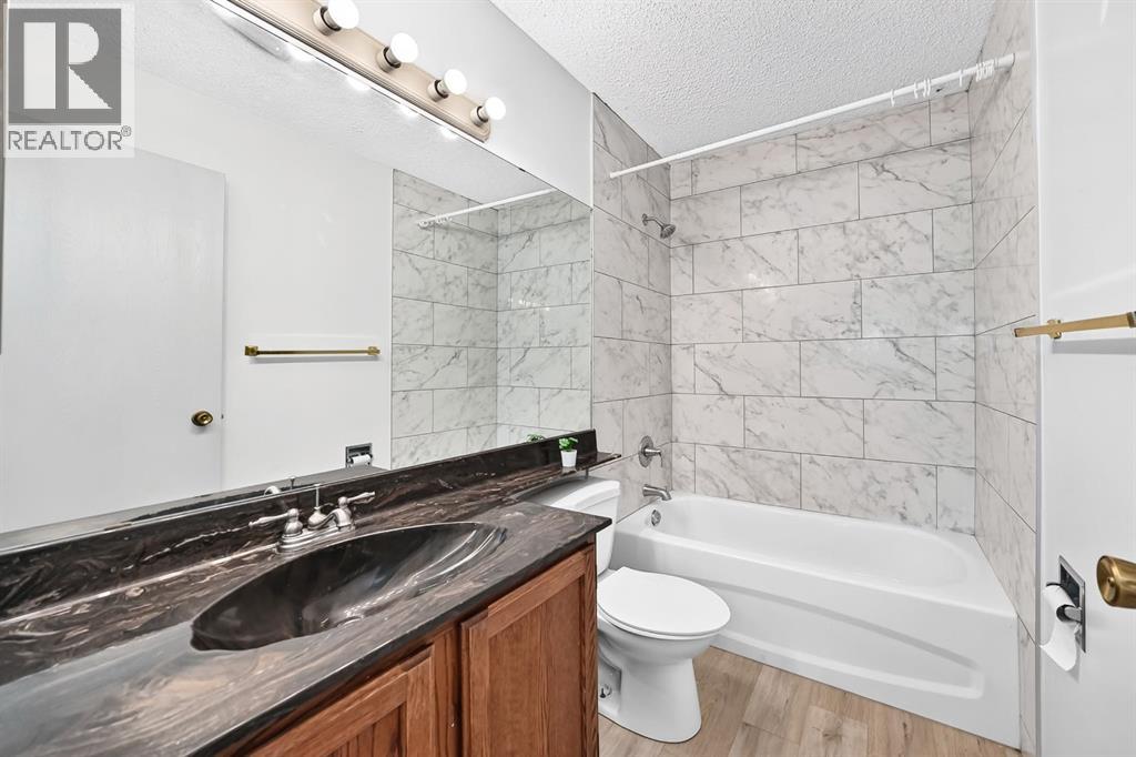 52 Templegreen Bay Ne Property Photo 29