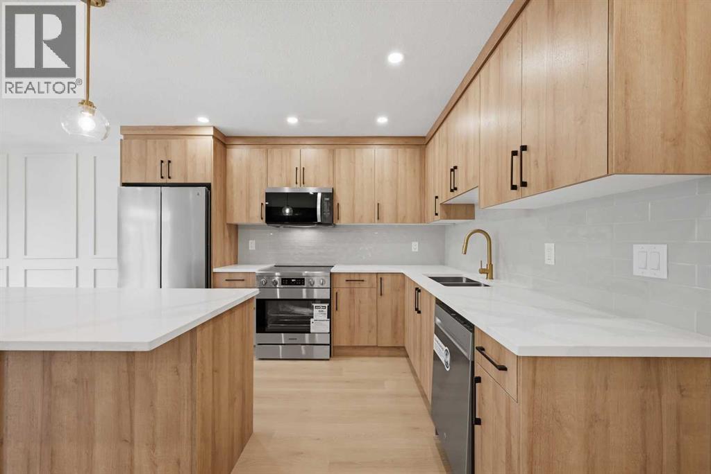 1387 Berkley Drive Nw Property Photo 4