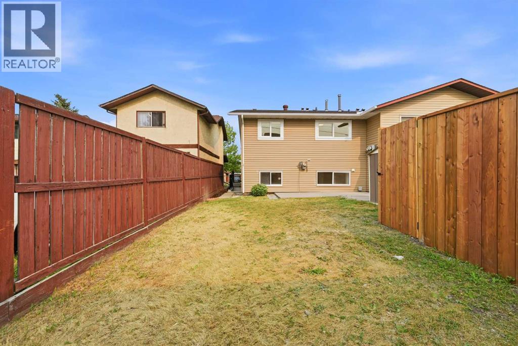 1387 Berkley Drive Nw Property Photo 41