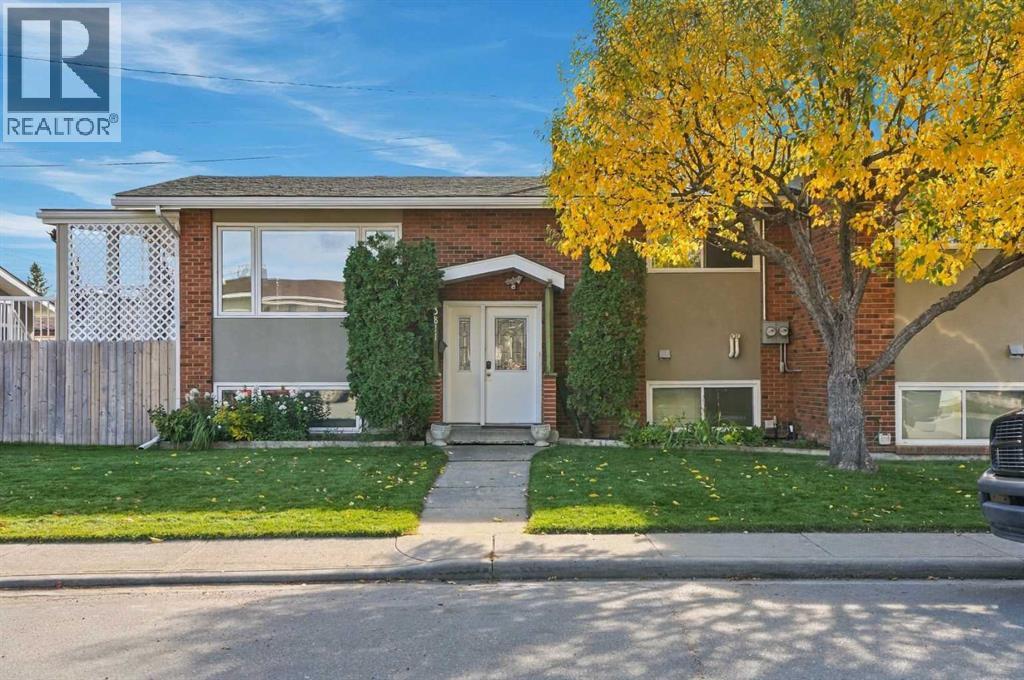 3102 38 Street Sw Property Photo 2