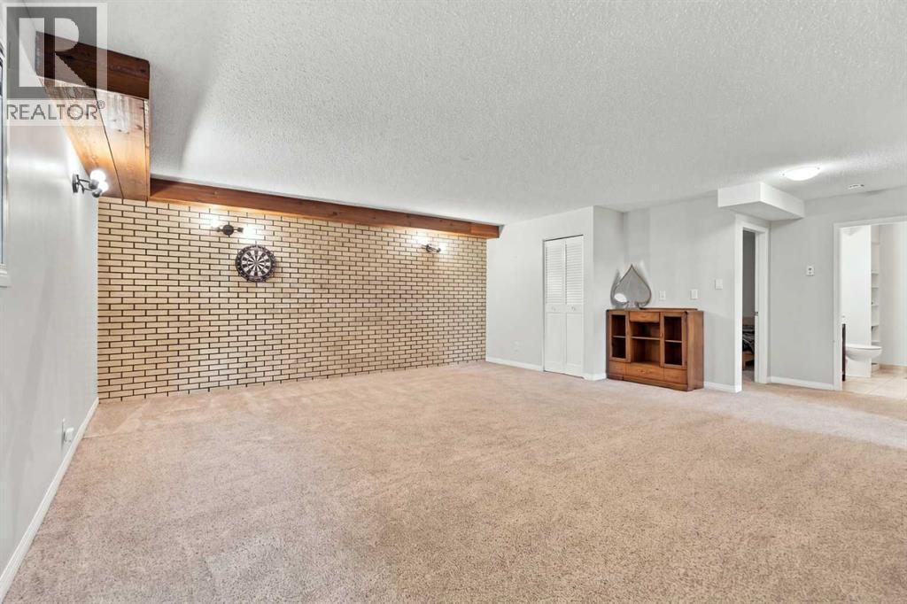 3102 38 Street Sw Property Photo 23