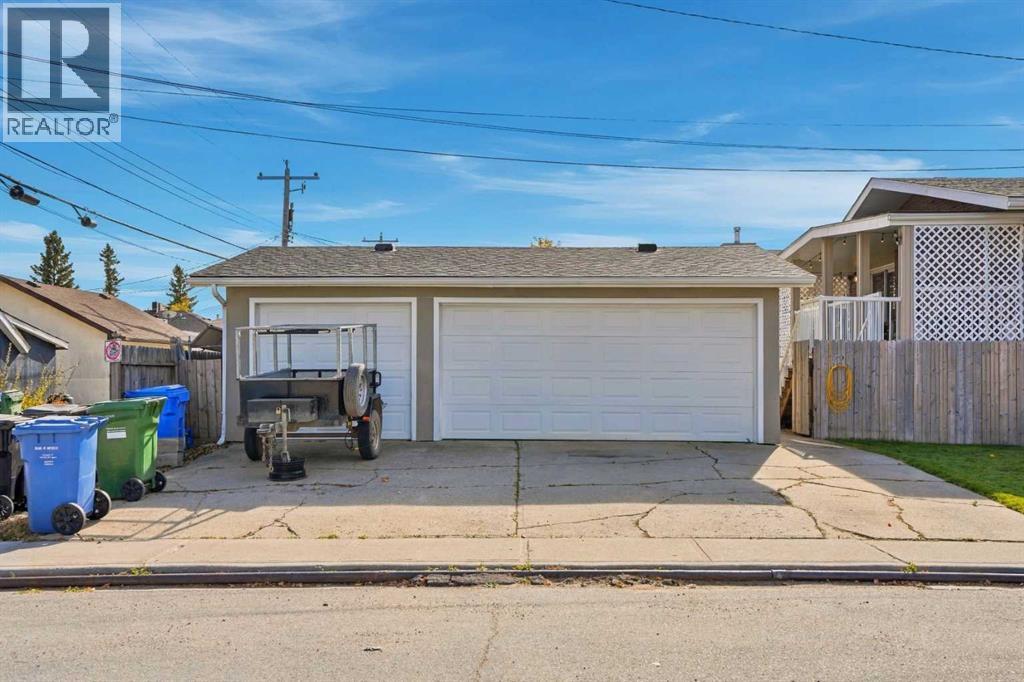 3102 38 Street Sw Property Photo 45