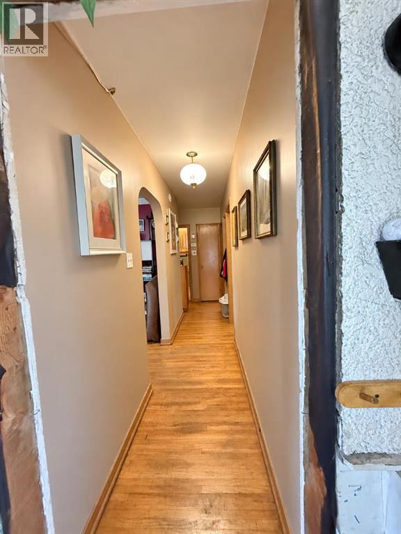 1432 Russet Road Ne Property Photo 2
