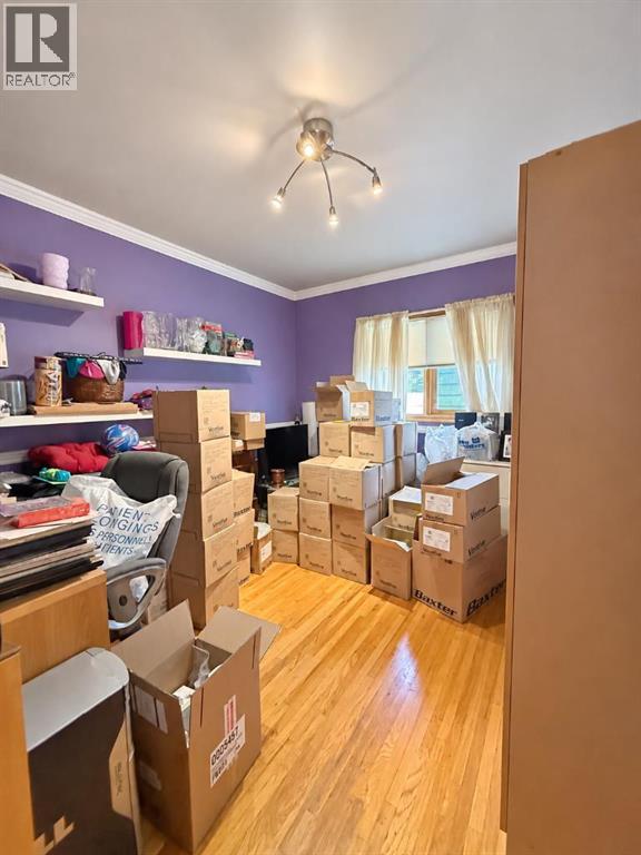 1432 Russet Road Ne Property Photo 3