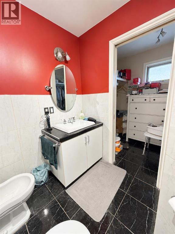1432 Russet Road Ne Property Photo 12