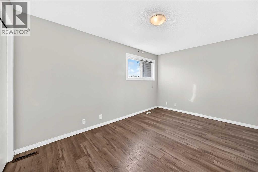 5520 1 Avenue Southeast Property Photo 20