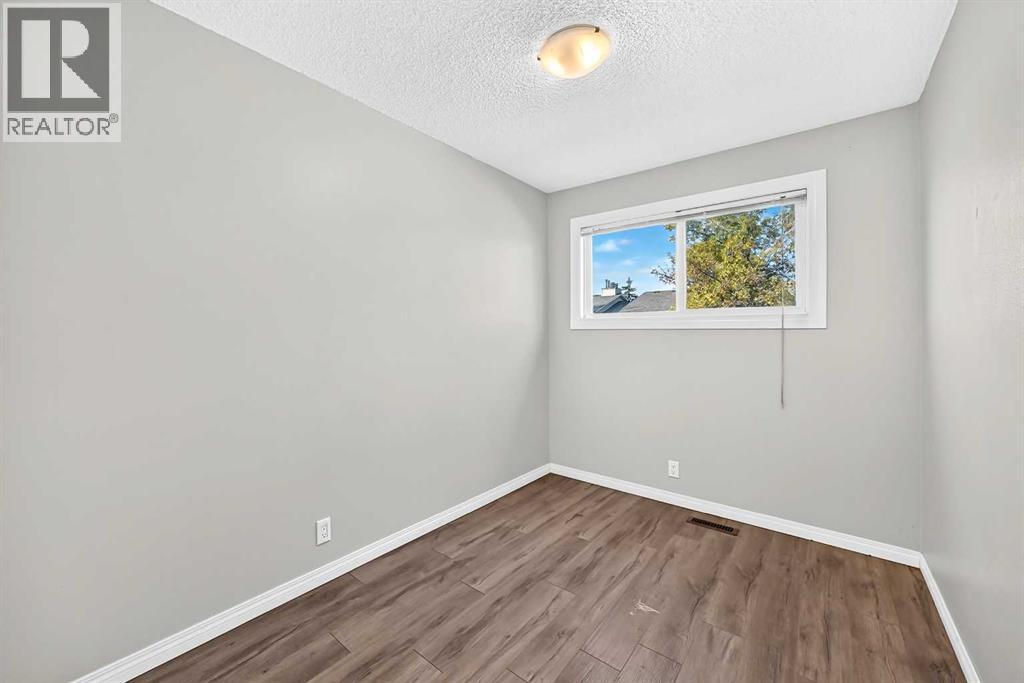 5520 1 Avenue Southeast Property Photo 24