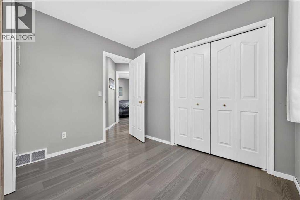 43 Cimarron Meadows Bay Property Photo 22