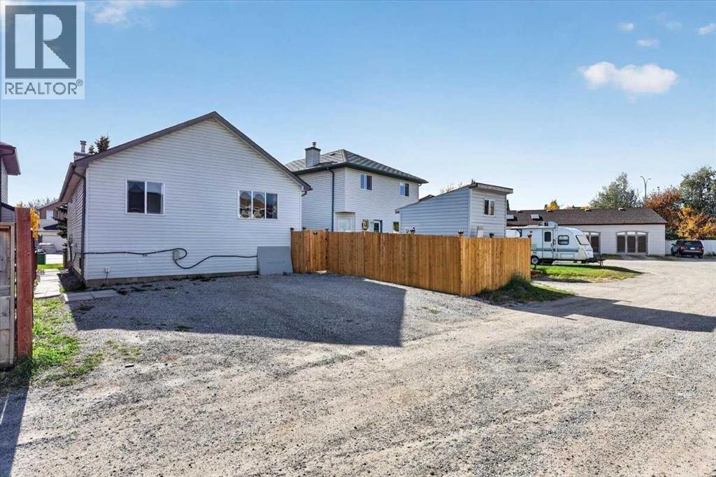 43 Cimarron Meadows Bay Property Photo 46