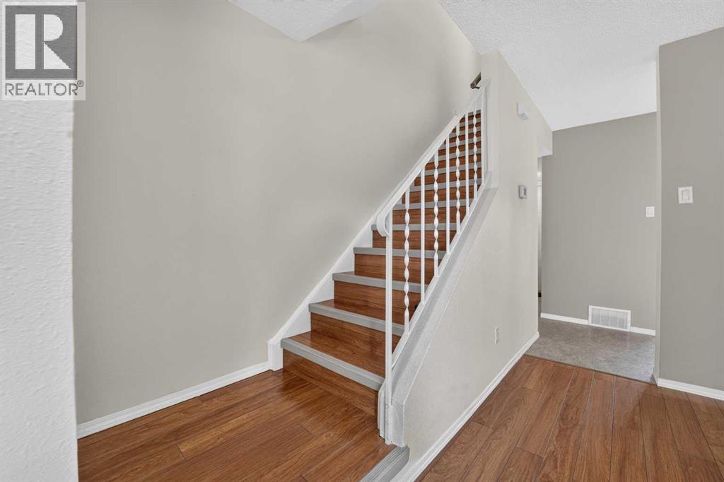 1601 23 Street North Property Photo 8