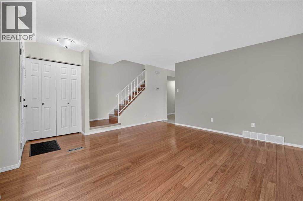 1601 23 Street North Property Photo 9