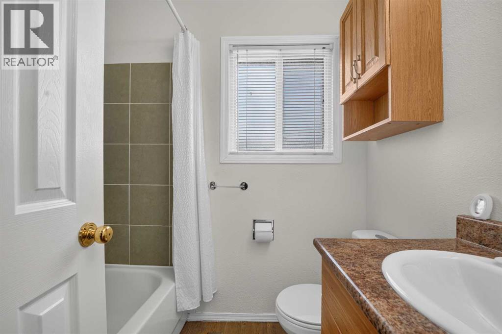1601 23 Street North Property Photo 23