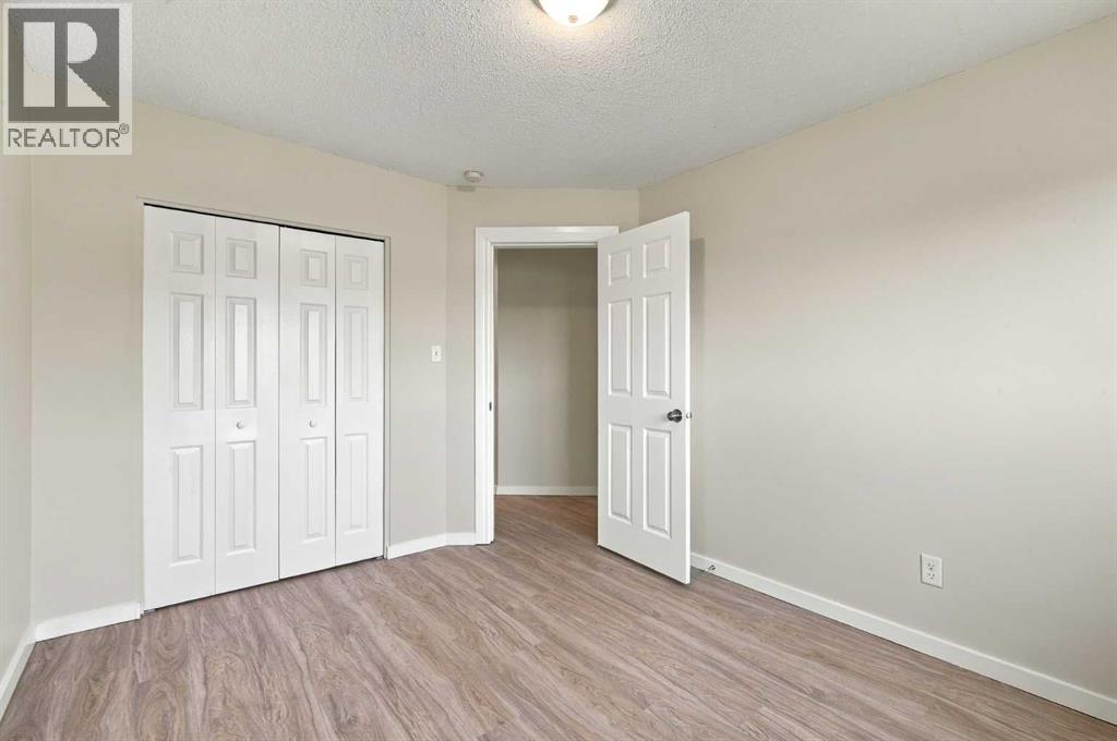 203 Penbrooke Close Se Property Photo 15