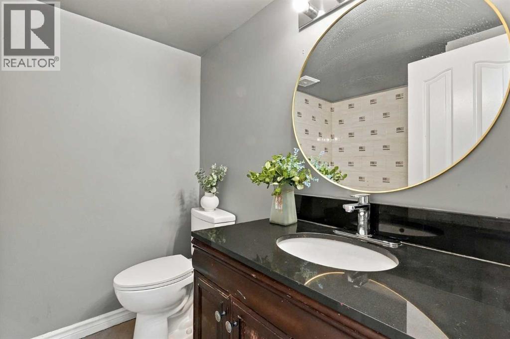 203 Penbrooke Close Se Property Photo 20