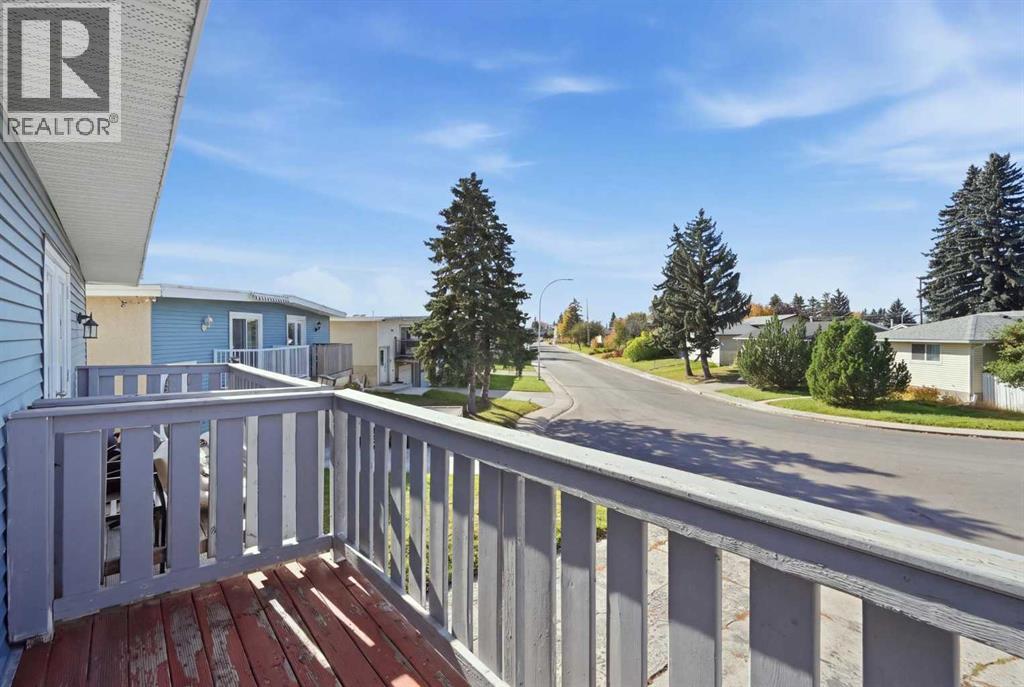 203 Penbrooke Close Se Property Photo 42