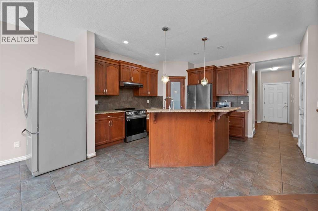316 Saddlemont Boulevard Ne Property Photo 4