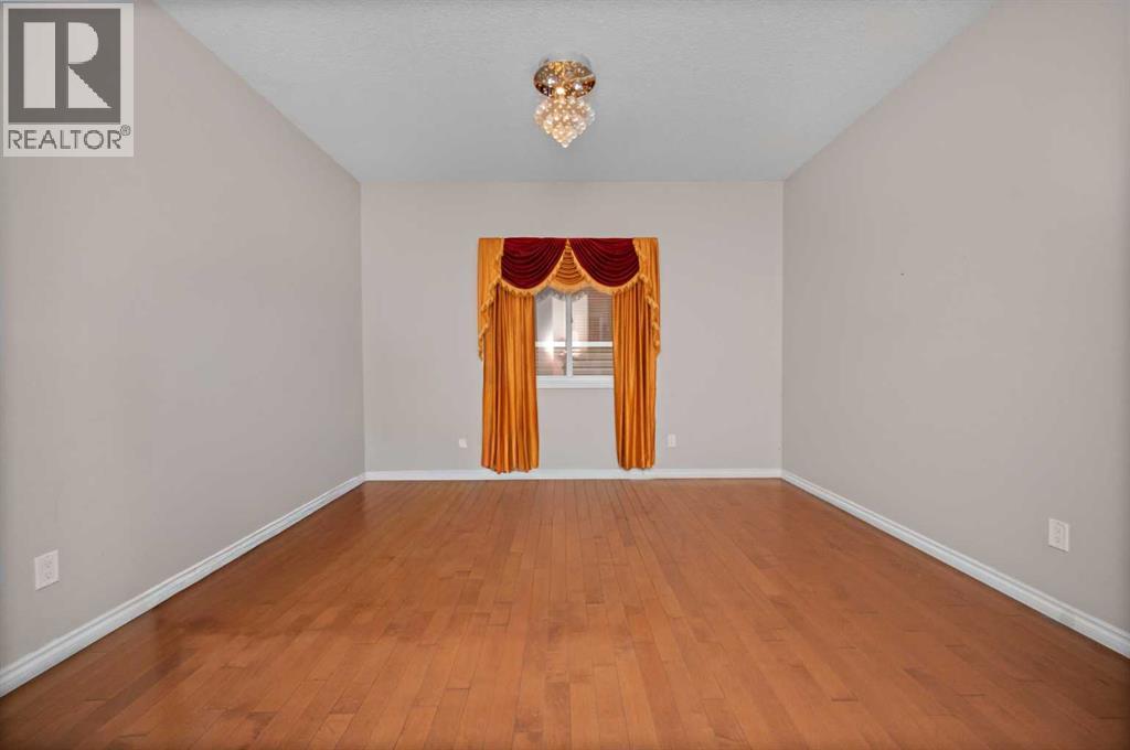 316 Saddlemont Boulevard Ne Property Photo 14