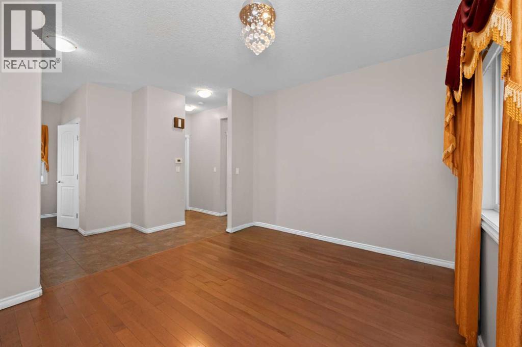 316 Saddlemont Boulevard Ne Property Photo 15