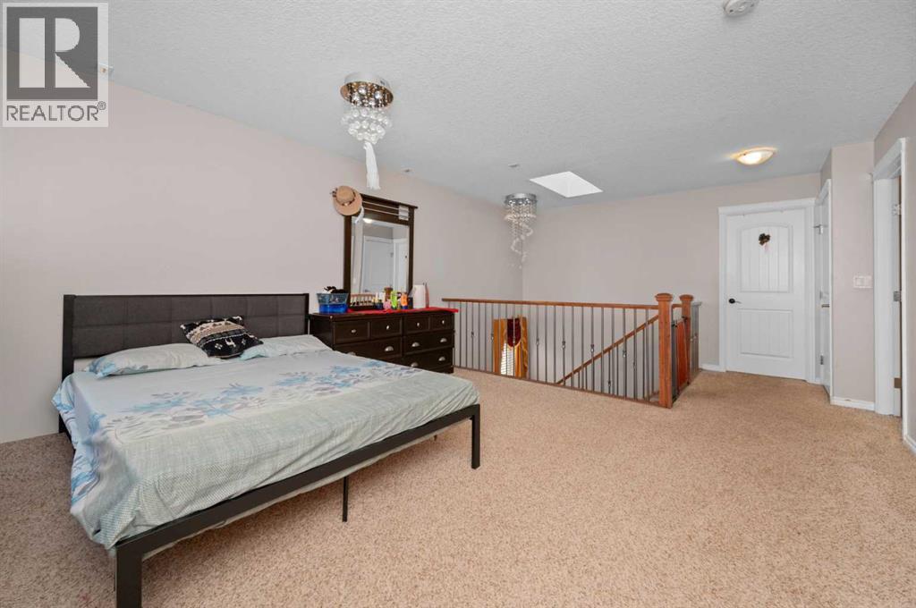 316 Saddlemont Boulevard Ne Property Photo 20