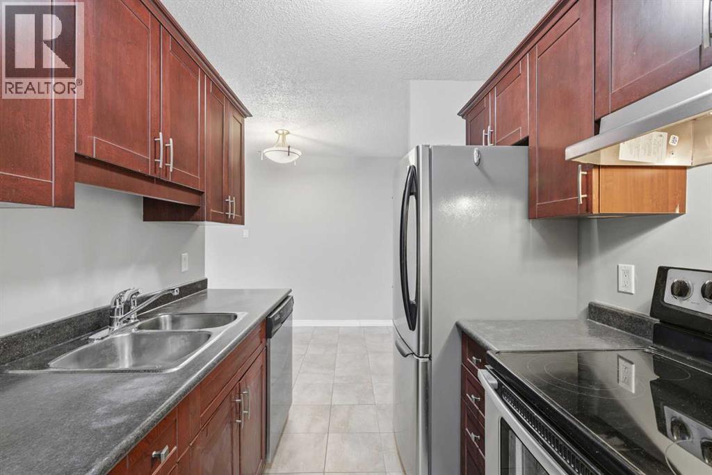 924 14 Avenue Southwest Property Photo 14