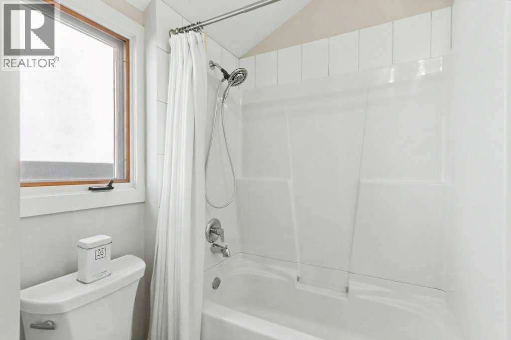 714 4 Street Nw Property Photo 21