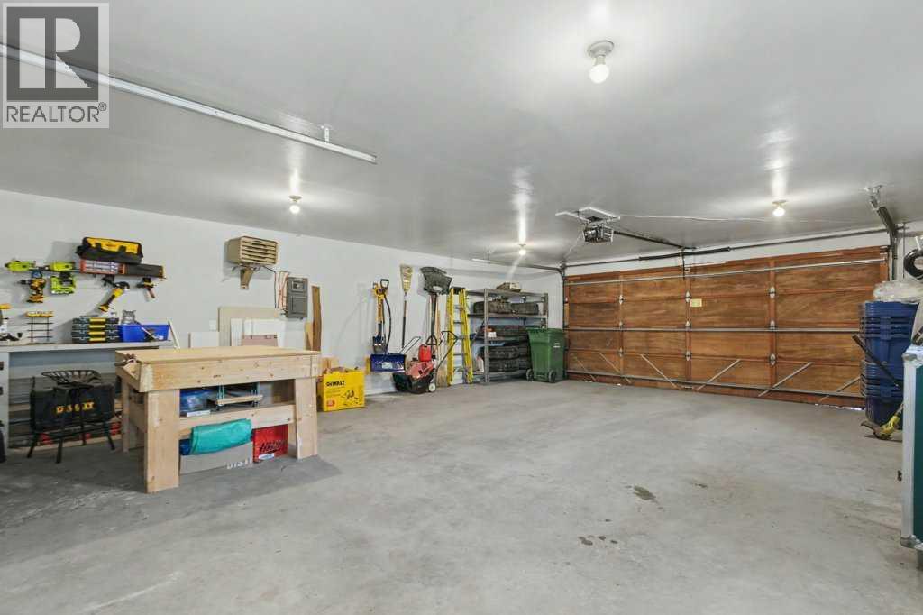 714 4 Street Nw Property Photo 34