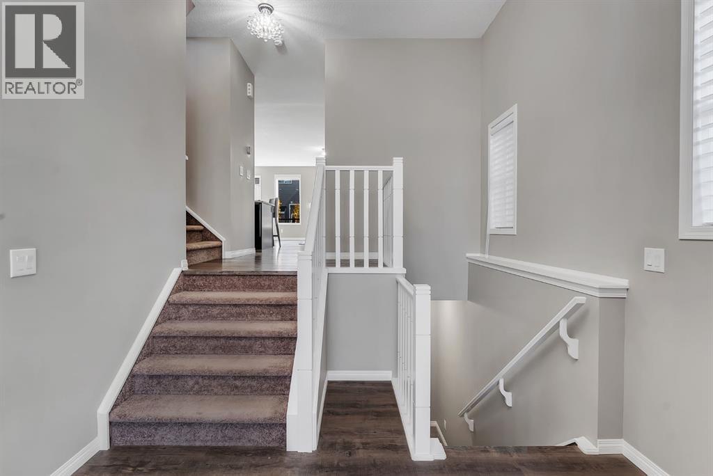 32 Carrington Manor Nw Property Photo 4