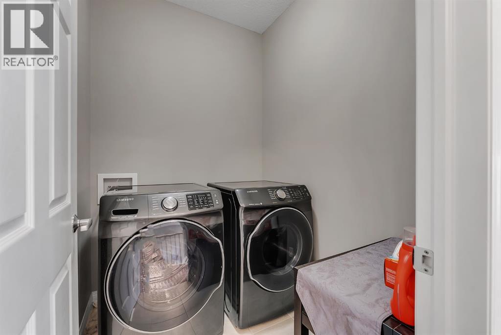 32 Carrington Manor Nw Property Photo 26