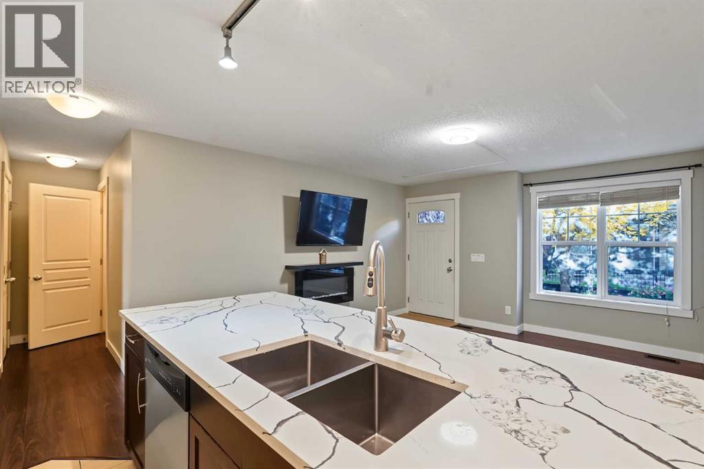 711 Mckenzie Towne Square Se Property Photo 11
