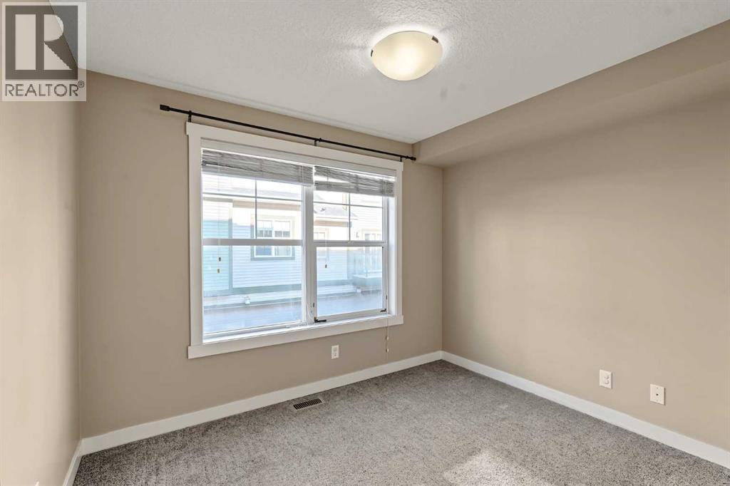 711 Mckenzie Towne Square Se Property Photo 17