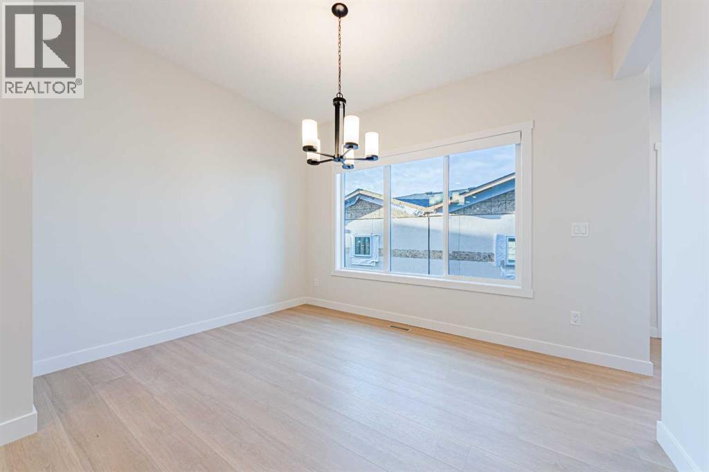 2 Fireside Close Property Photo 5