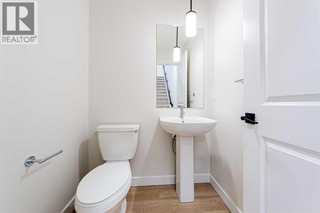 2 Fireside Close Property Photo 6