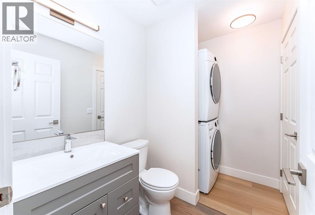 1201 Railway Avenue Property Photo 14