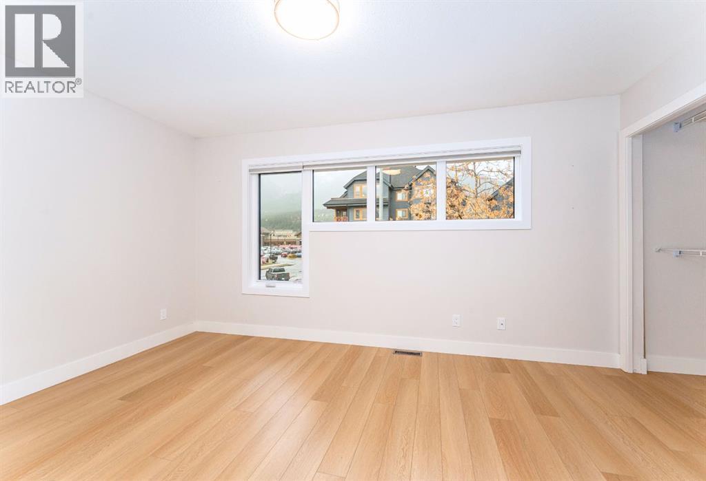 1201 Railway Avenue Property Photo 25