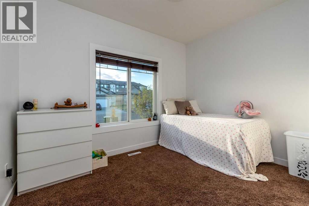 1305 47a Avenue Property Photo 18
