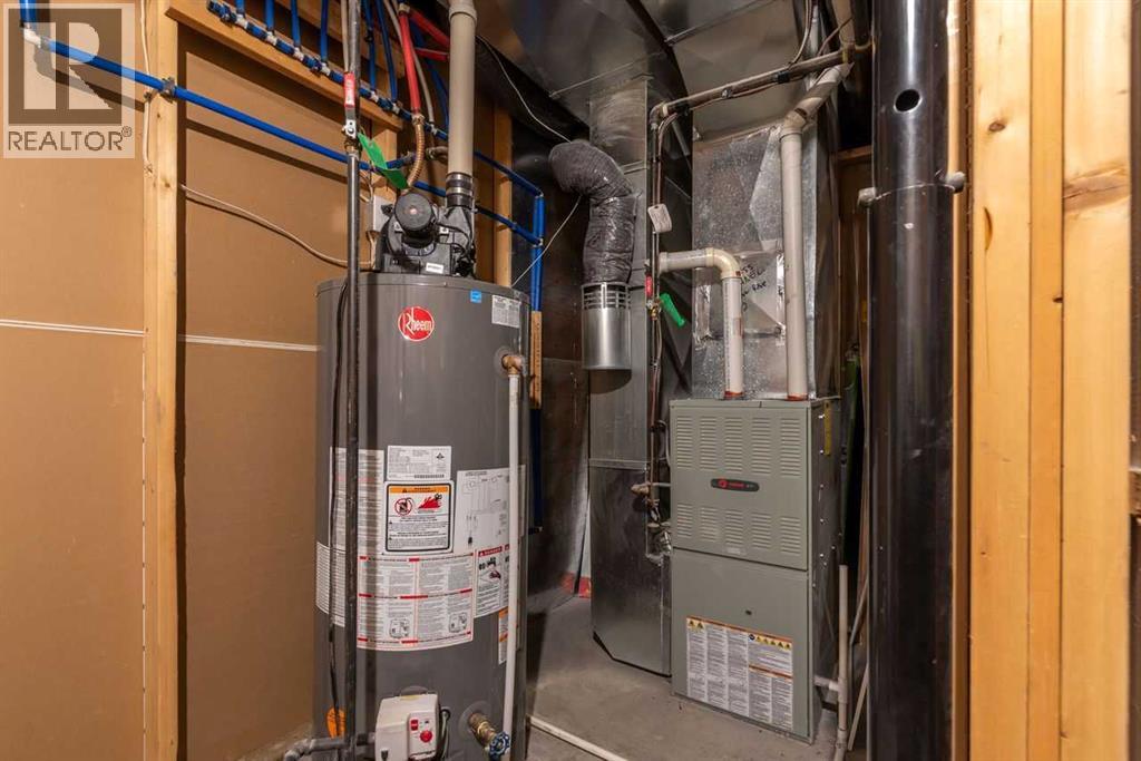 1305 47a Avenue Property Photo 31